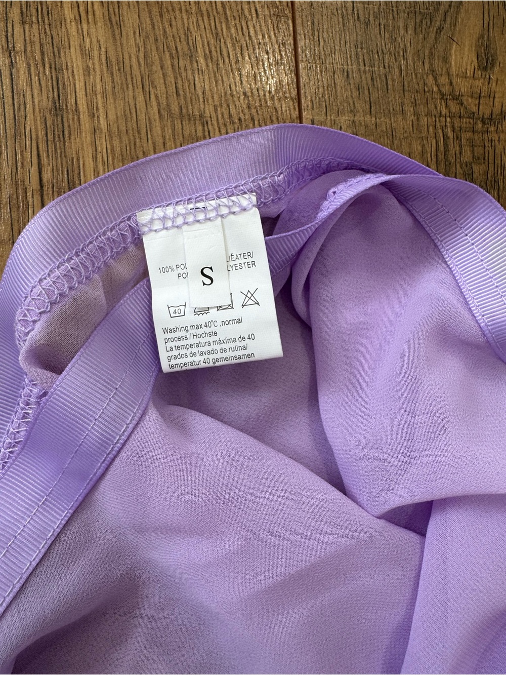 Girls 4/5 Ballet Leo & matching skirt, never worn - Picture 3 of 4